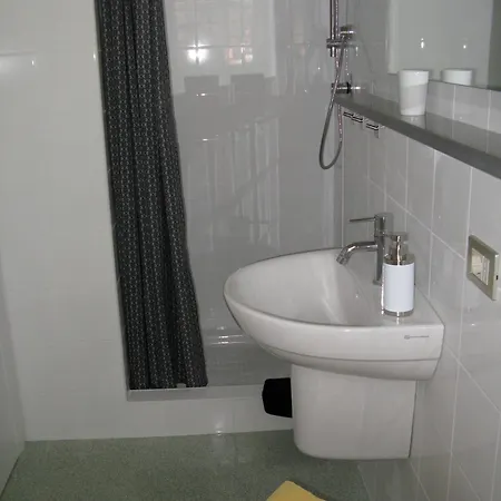 Il Grotto 3*