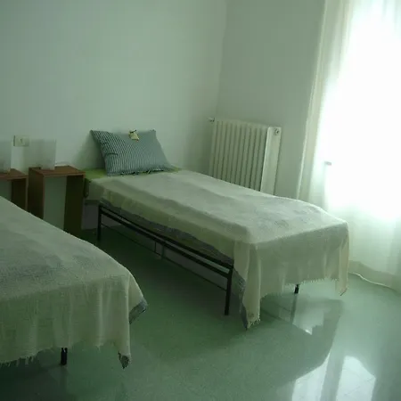 Il Grotto 3*