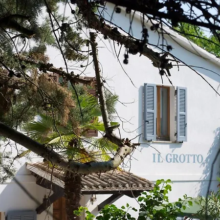 Il Grotto Отель типа 