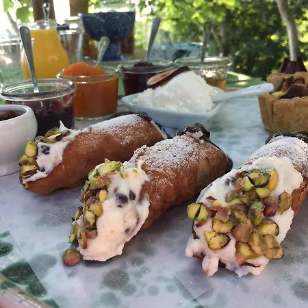 Bed & Breakfast Il Grotto *