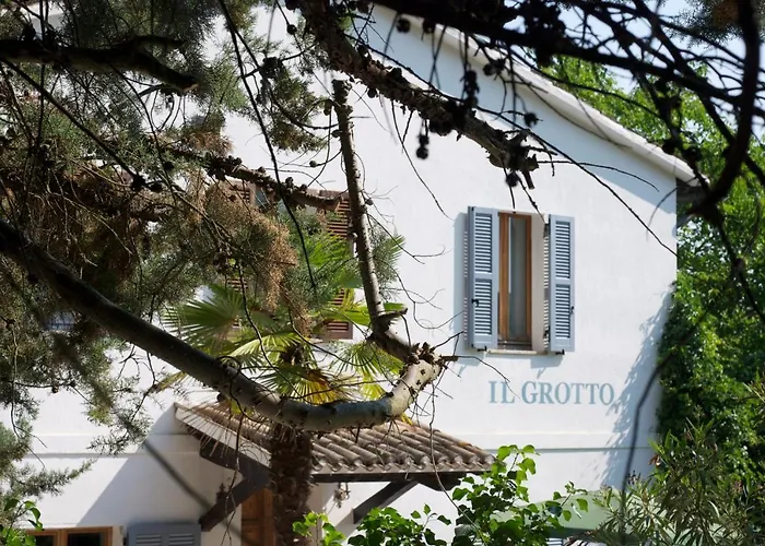 Il Grotto Отель типа 